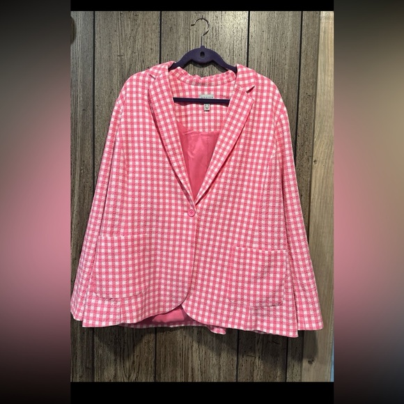 Susan Graver Yarn Dyed Woven Gingham Boyfriend Blazer - Picture 1 of 3